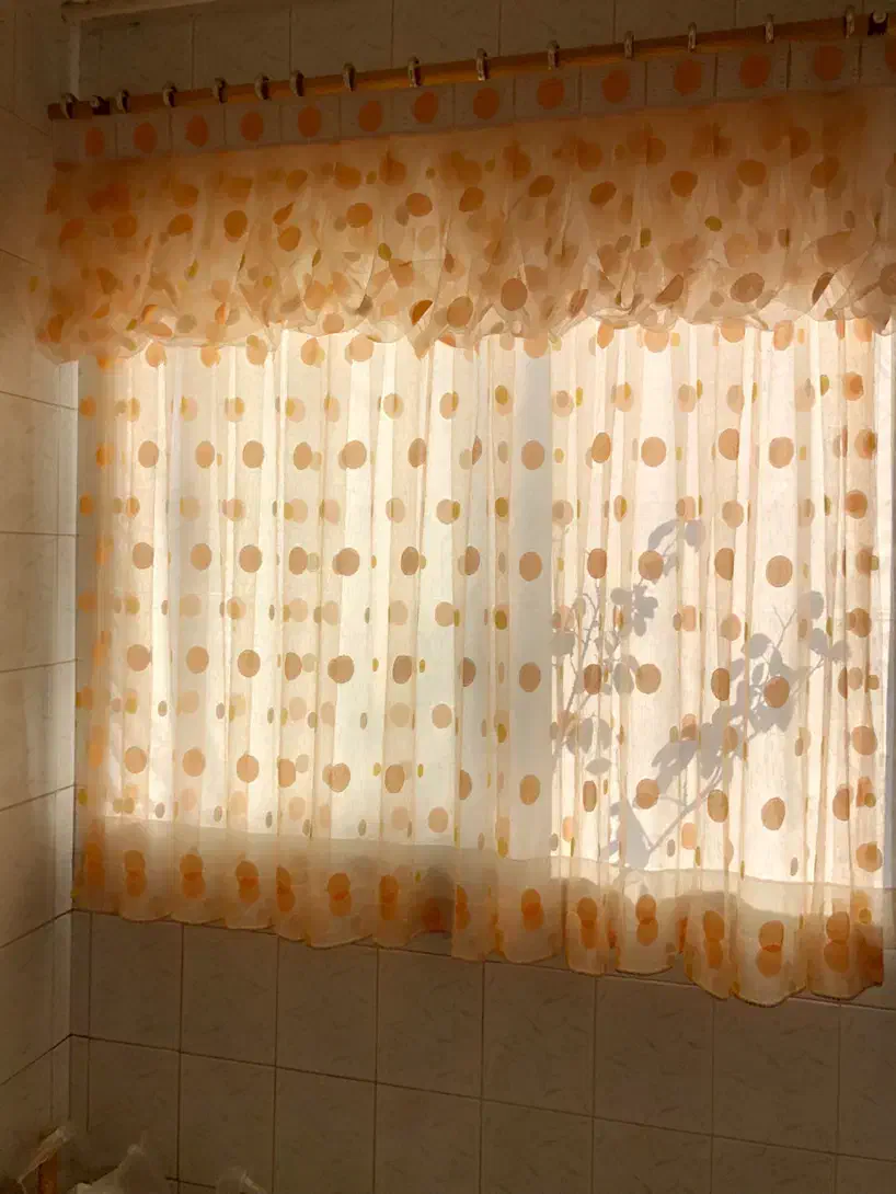 دو عدد پرده سالُن و یک عدد پرده فانتزی کاملا سالم|پرده، رانر، رومیزی|قائم‌شهر, |دیوار