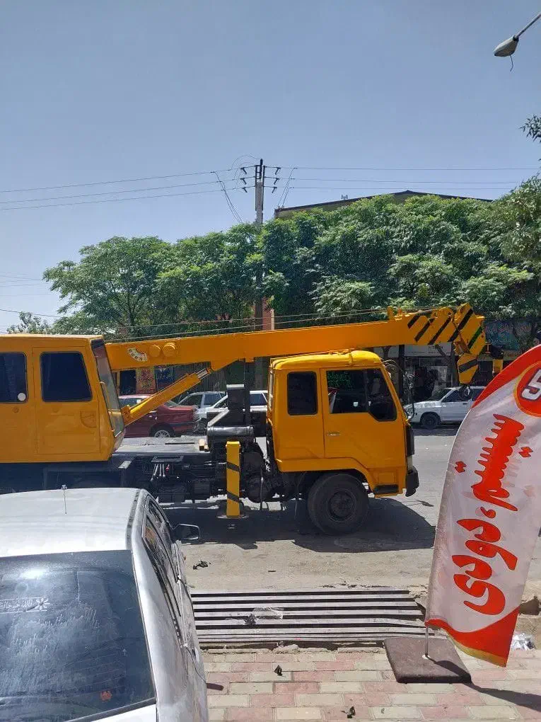 جرثقیل هفت تن تادانو|خودرو سنگین|کرمان, |دیوار