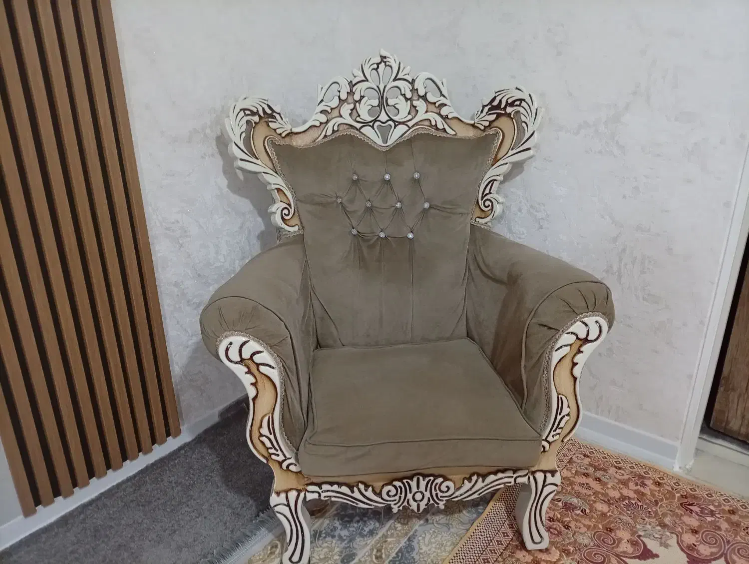 مبل سلطنتی|مبلمان خانگی و میز عسلی|ماهدشت, |دیوار