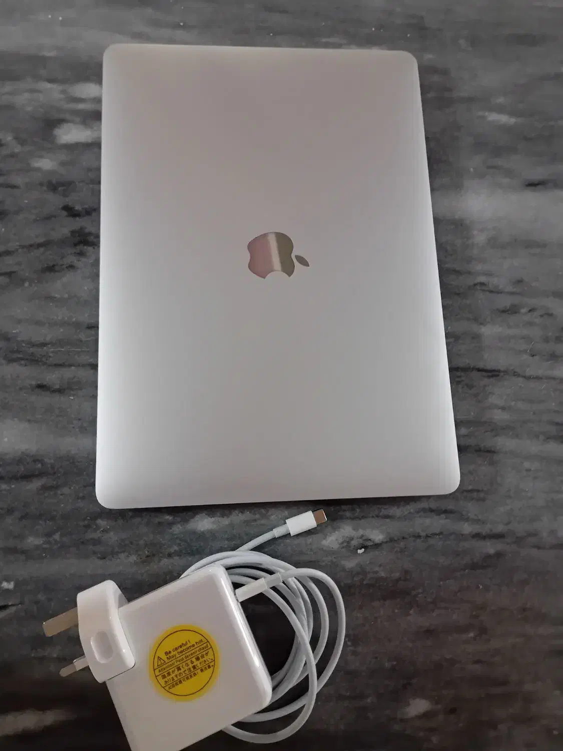 macbok 2020|رایانه همراه|سنندج, |دیوار