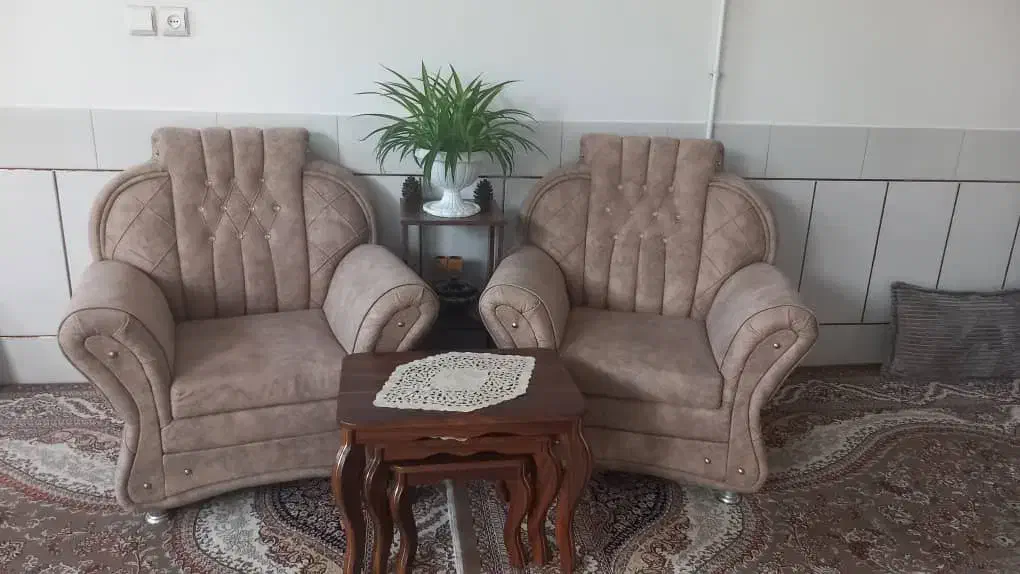 مبل هفت نفره در حد|مبلمان خانگی و میز عسلی|پیر بکران, |دیوار