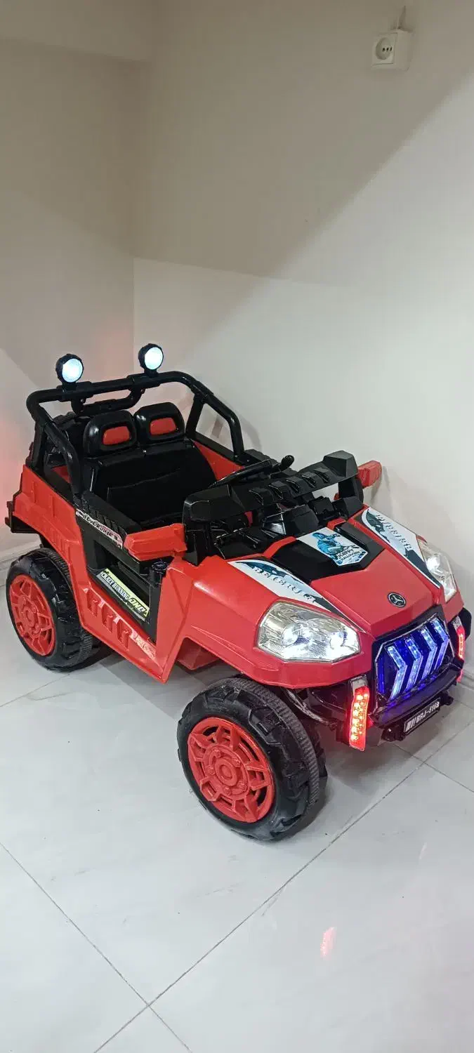 ماشین شارژی عنکبوتی|اسباب‌بازی بچه|رشت, بیجارپس|دیوار