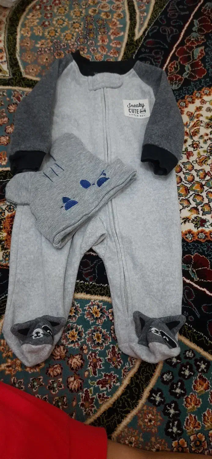 سرهمی خارجی|کفش و لباس بچه|ابریشم, |دیوار