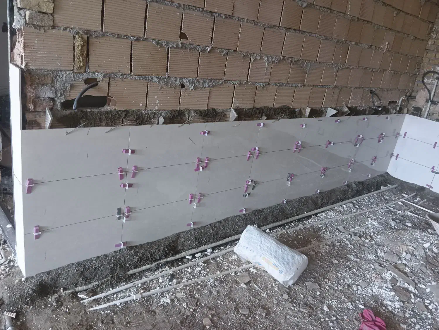 کاشی کاری و سرامیک نما با سابقه 15ساله نودهی|خدمات پیشه و مهارت|سبزوار, کهنه آب|دیوار