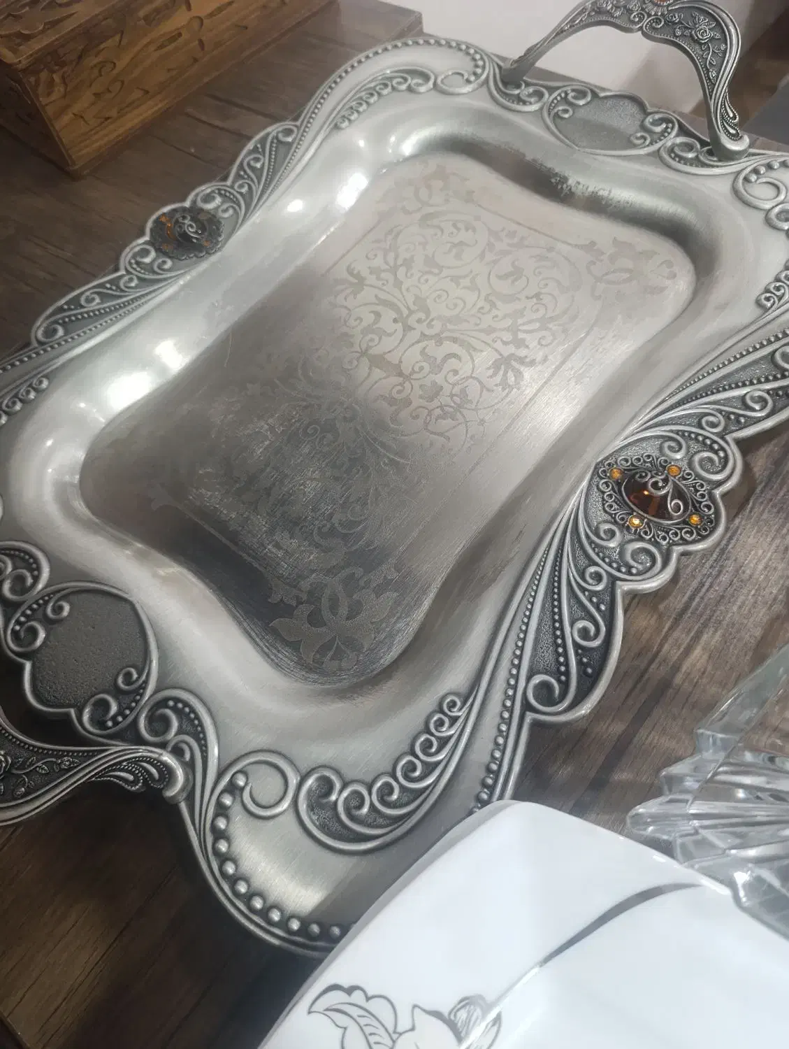 ظروف سرو و پذیرایی|ظروف سرو و پذیرایی|اندیشه, شهرک صدف|دیوار