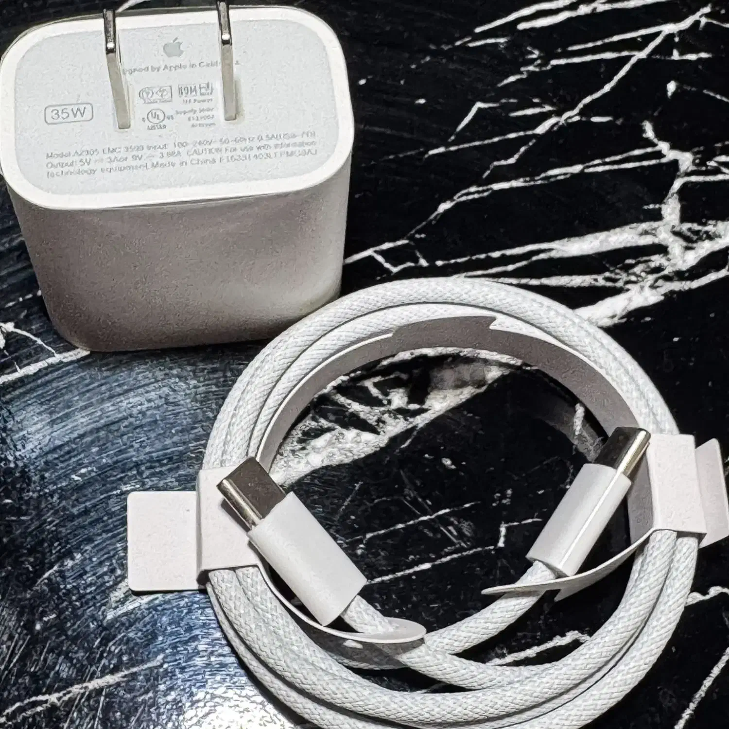 شارژر آیفون مدل 15و 16|لوازم جانبی موبایل و تبلت|هشتگرد, هشتگرد قدیم|دیوار