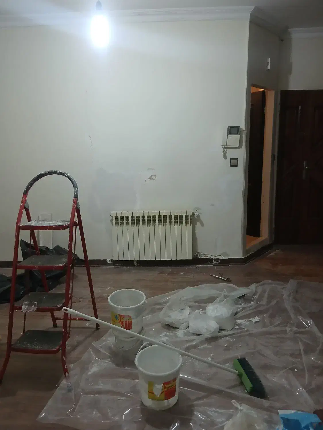 نقاشی .  گچکاری  کاشی.سرامیک رفع نم|خدمات پیشه و مهارت|تهران, جنت‌آباد شمالی|دیوار