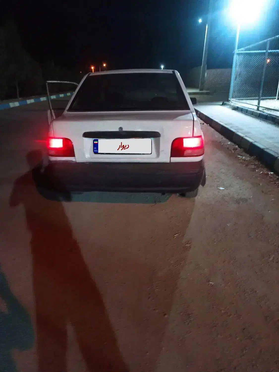 پراید سفید مدل ۸۲|خودرو سواری و وانت|زرند, |دیوار