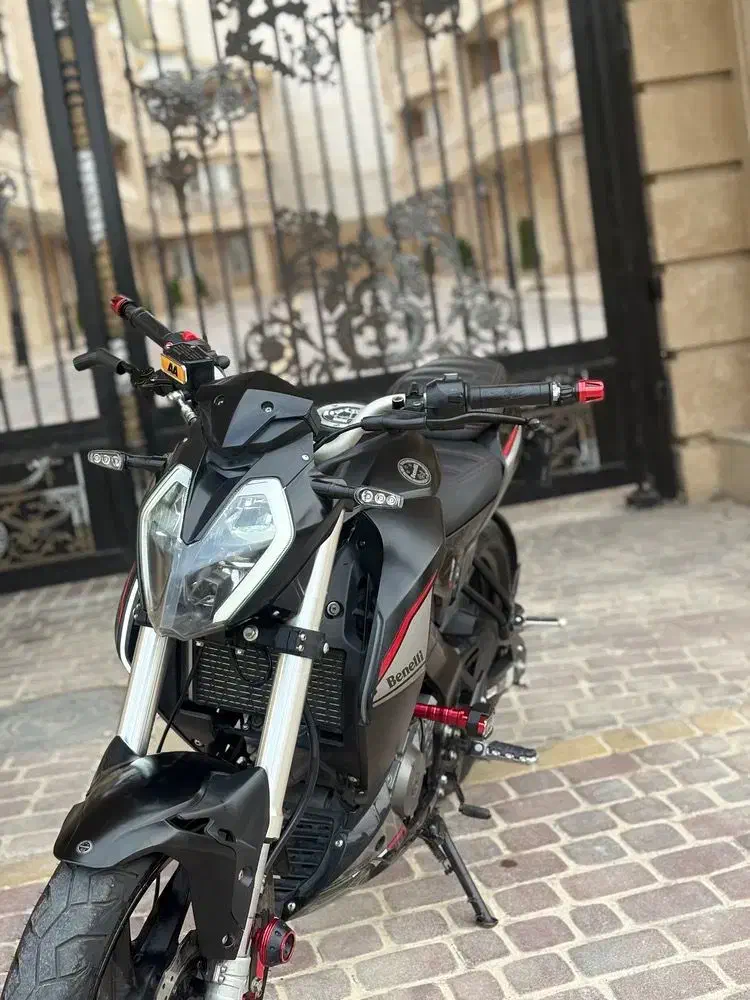 بنلی ۱۸۰s لوازمی فوری|موتورسیکلت|اردبیل, |دیوار