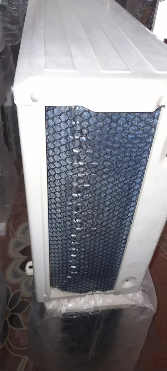کندانسور ۱۲۰۰۰ بدون کمپرسور  گاز۲۲|کولر گازی و فن‌کوئل|شیراز, سینما سعدی|دیوار