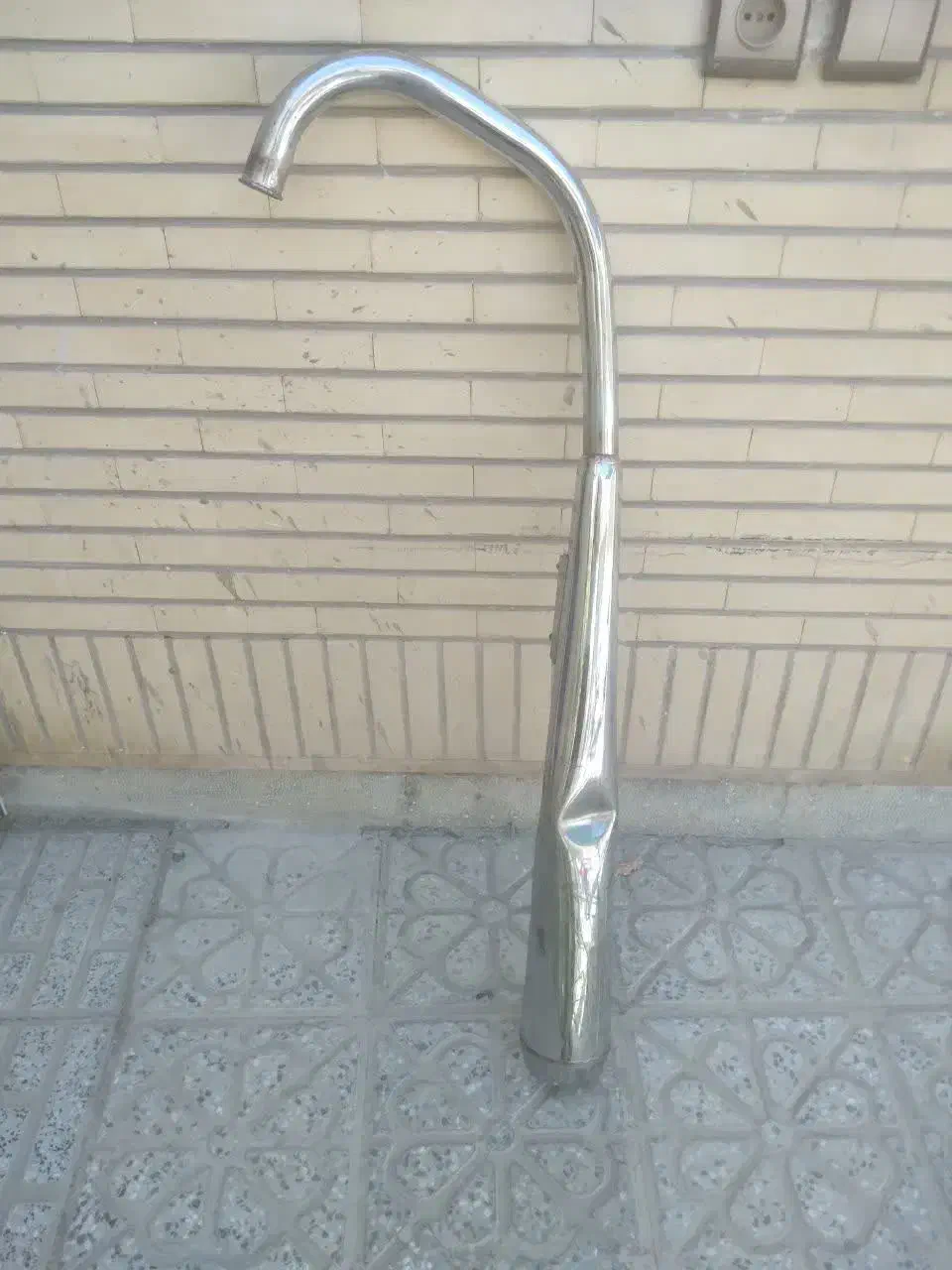 اگزوز موتور سیکلت هوندا ۱۲۵|قطعات یدکی و لوازم جانبی|اصفهان, پروین|دیوار