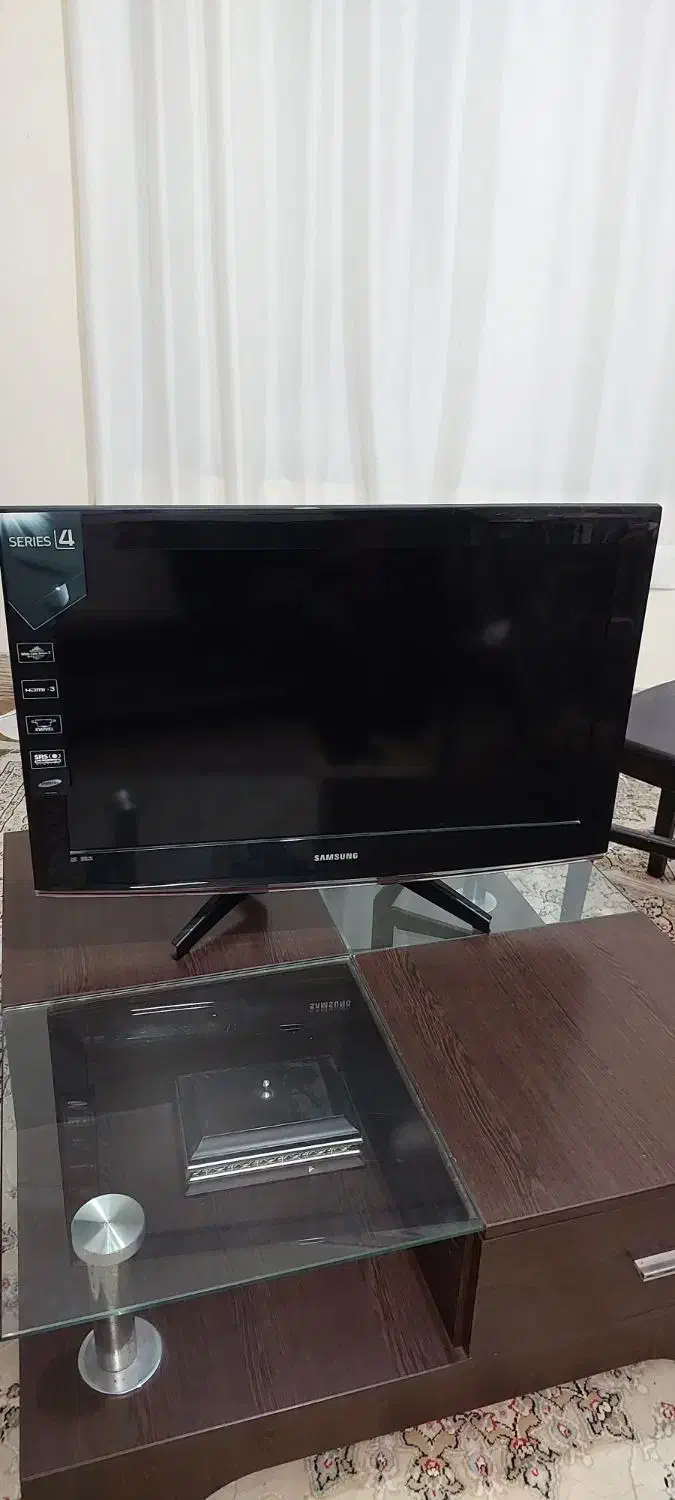 تلویزیون ال سی دی سامسونگ به همراه گیرنده دیجیتال|تلویزیون و پروژکتور|قائمشهر, |دیوار