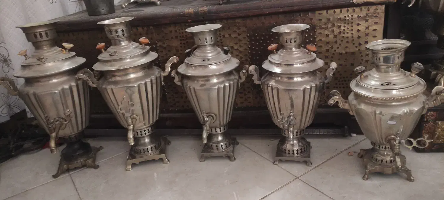 سماورکهنه|کلکسیون اشیاء عتیقه|قم, بکایی|دیوار