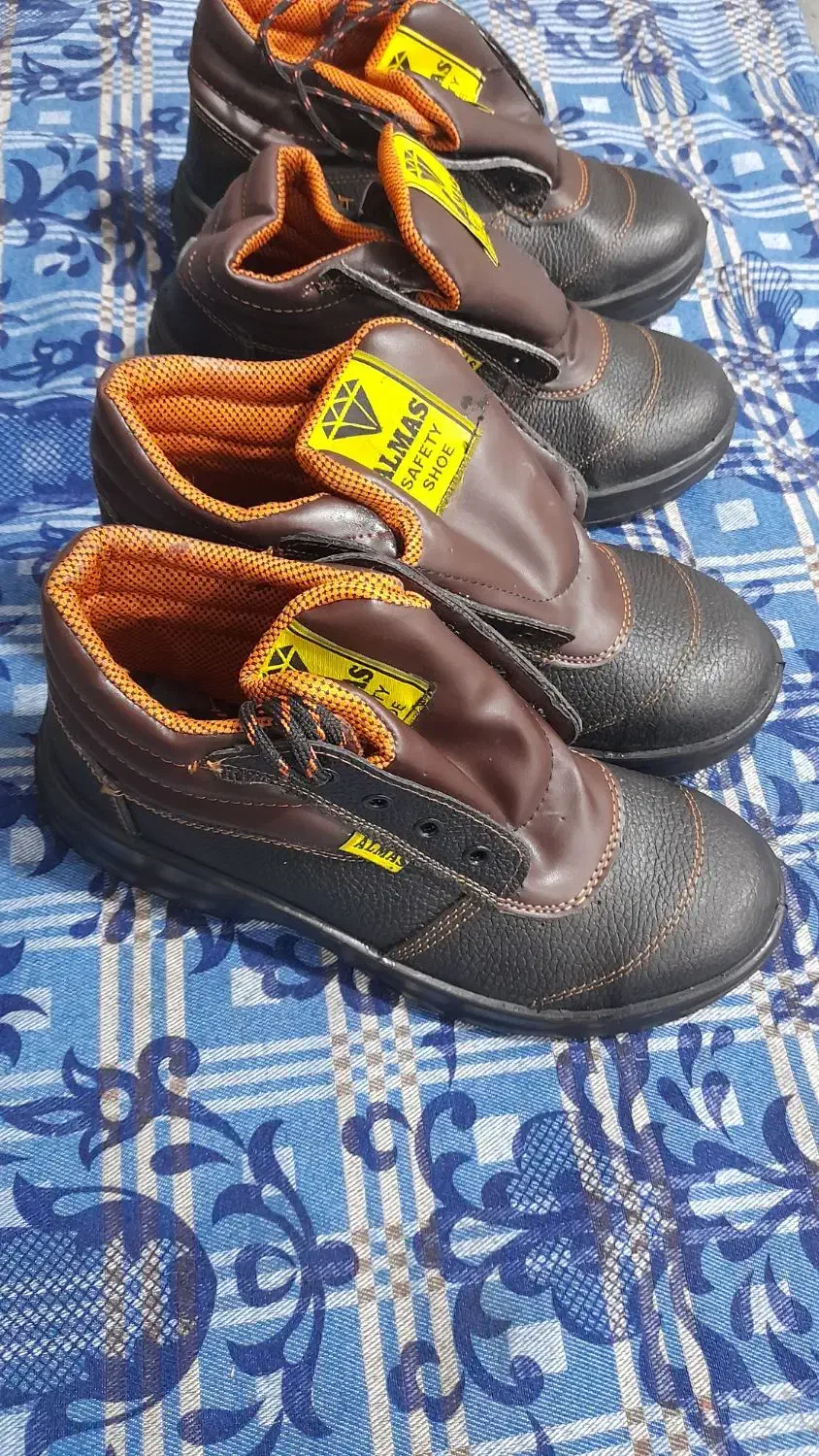 کفش کار نو‌نو|کیف، کفش، کمربند|پرند, فاز ۳|دیوار