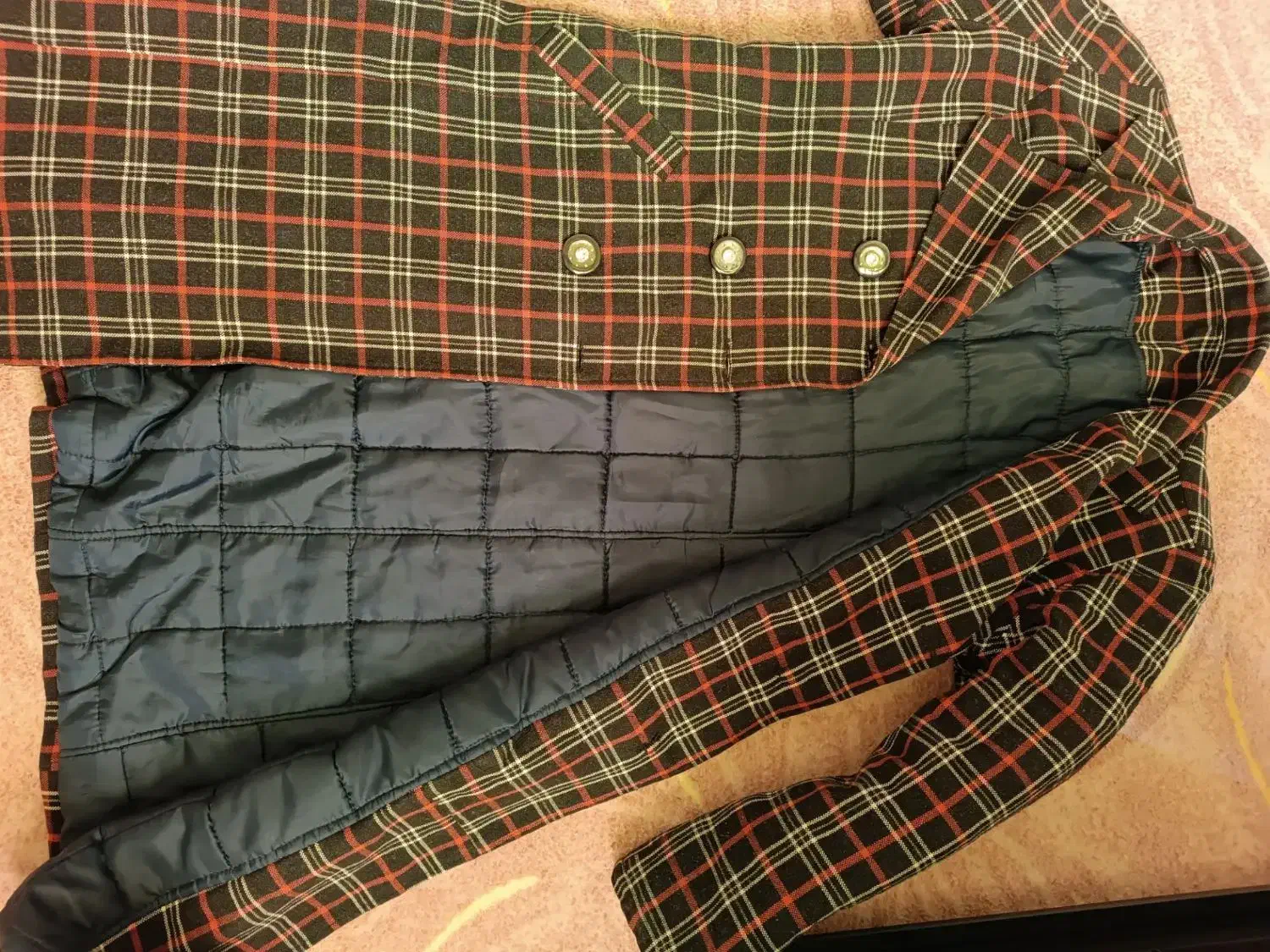 با سلام یک عدد پالتوی زنانه سایز 40 تا 42میشود|لباس|شیراز, شیخ علی چوپان|دیوار