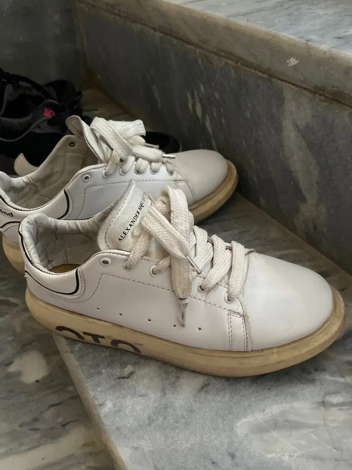 کفش نایک جردن و برشکا سفید|کیف، کفش، کمربند|کرمان, |دیوار