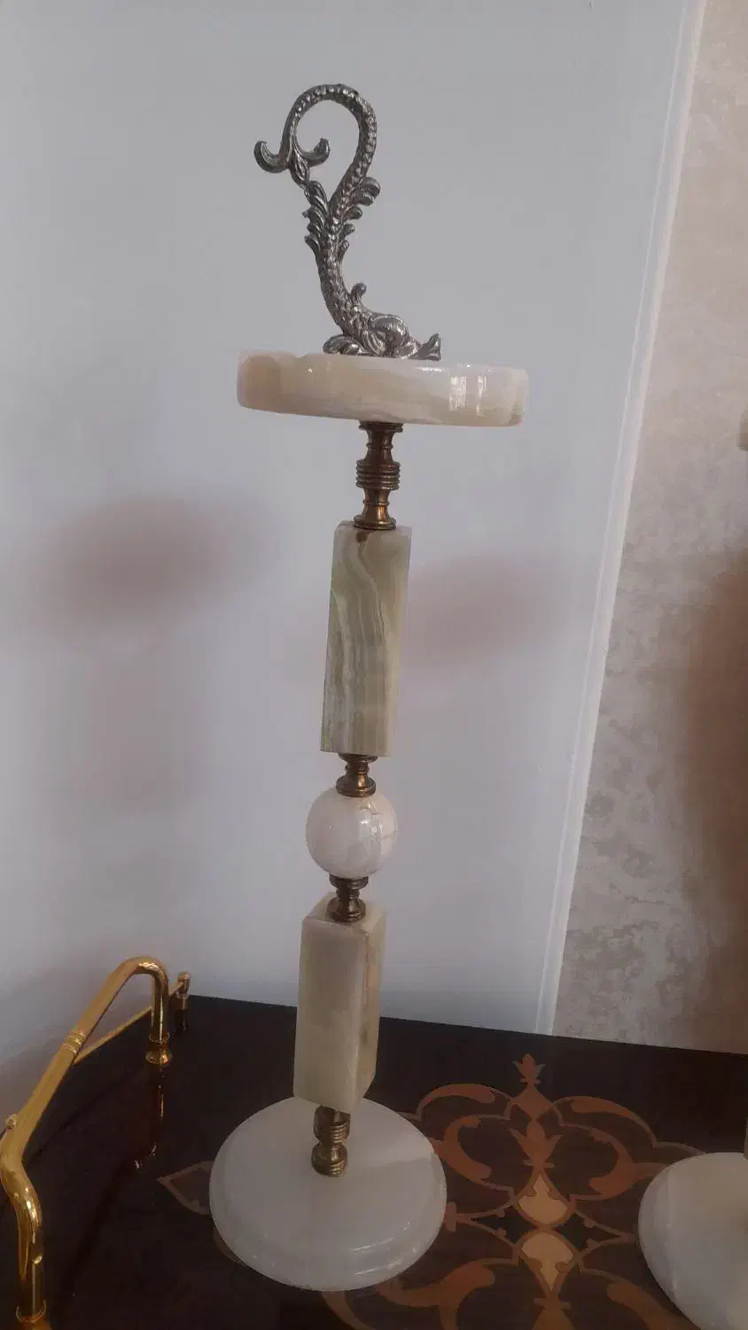 زیرسیگاری|کلکسیون اشیاء عتیقه|کرج, عظیمیه|دیوار