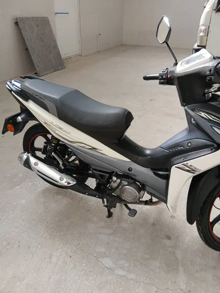 لیفان ۱۳۵ مدل ۹۹|موتورسیکلت|اراک, |دیوار