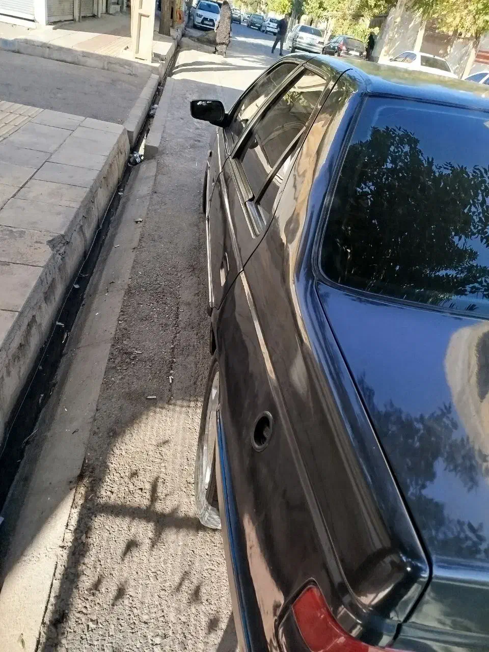 پژو405مدل ۸۷مشکی|خودرو سواری و وانت|بوئین زهرا, |دیوار