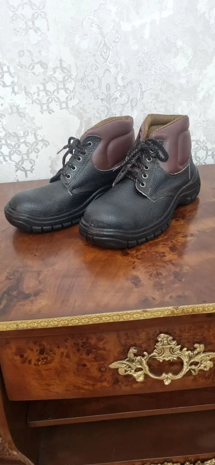 کفش ایمنی نو|کیف، کفش، کمربند|تبریز, |دیوار