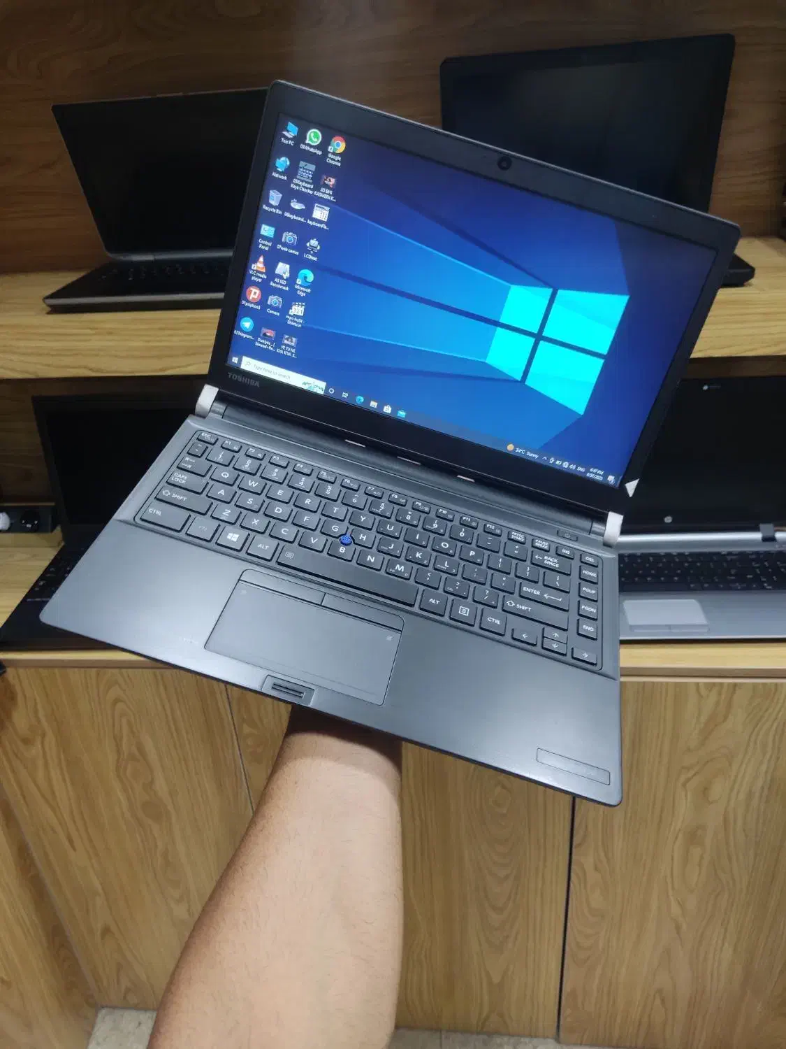 لپتا‌پToshiba i5نسل۷ژاپن رم۱۶/هارد256ssd/اسلیم|رایانه همراه|تهران, استخر|دیوار