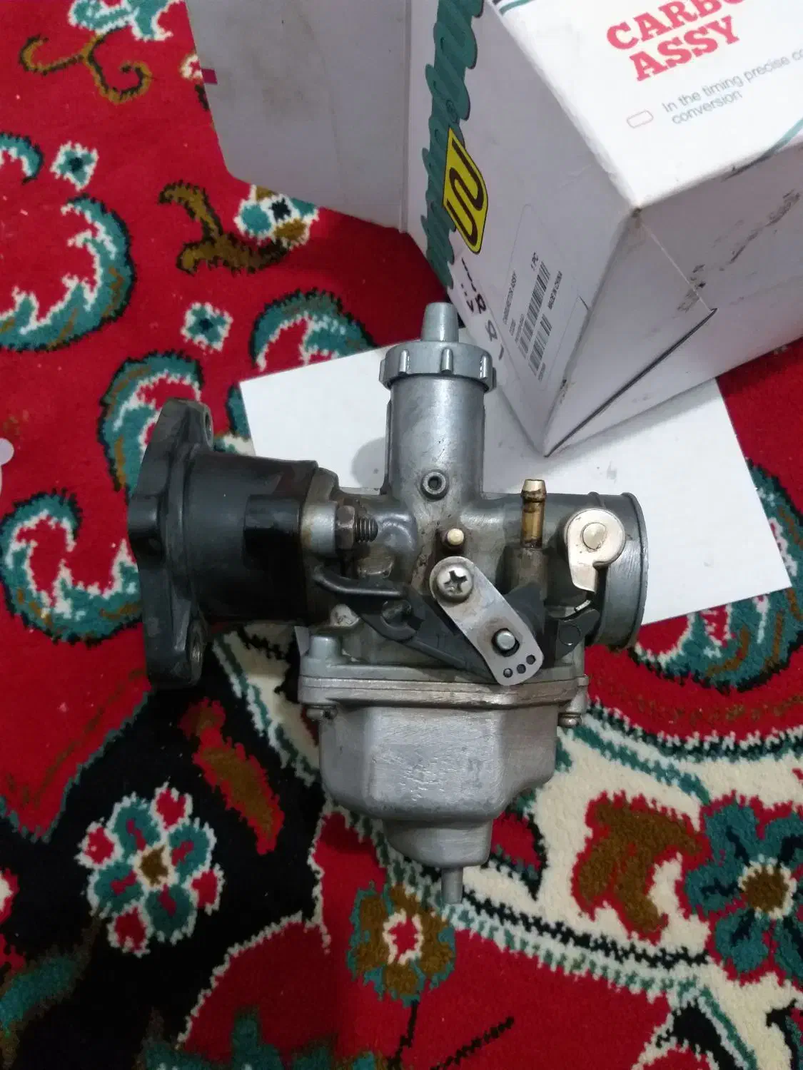 کاربرات ۱۲۵ سالم|قطعات یدکی و لوازم جانبی|کنگاور, |دیوار