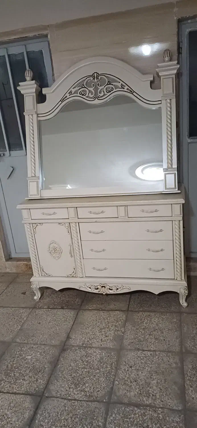 کشو و آینه. تمیز|جاکفشی، کمد، دراور|اسلامشهر, شهرک مهدیه|دیوار