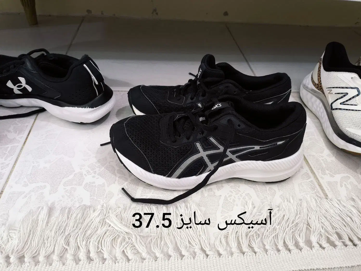 کتونی(کفش) خارجی|کیف، کفش، کمربند|نهاوند, |دیوار