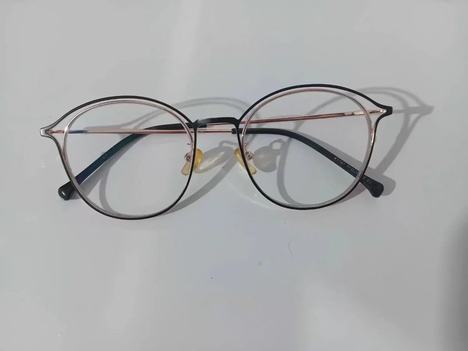 قاب عینک دخترانه و زنانه|زیورآلات و اکسسوری|خاش, |دیوار