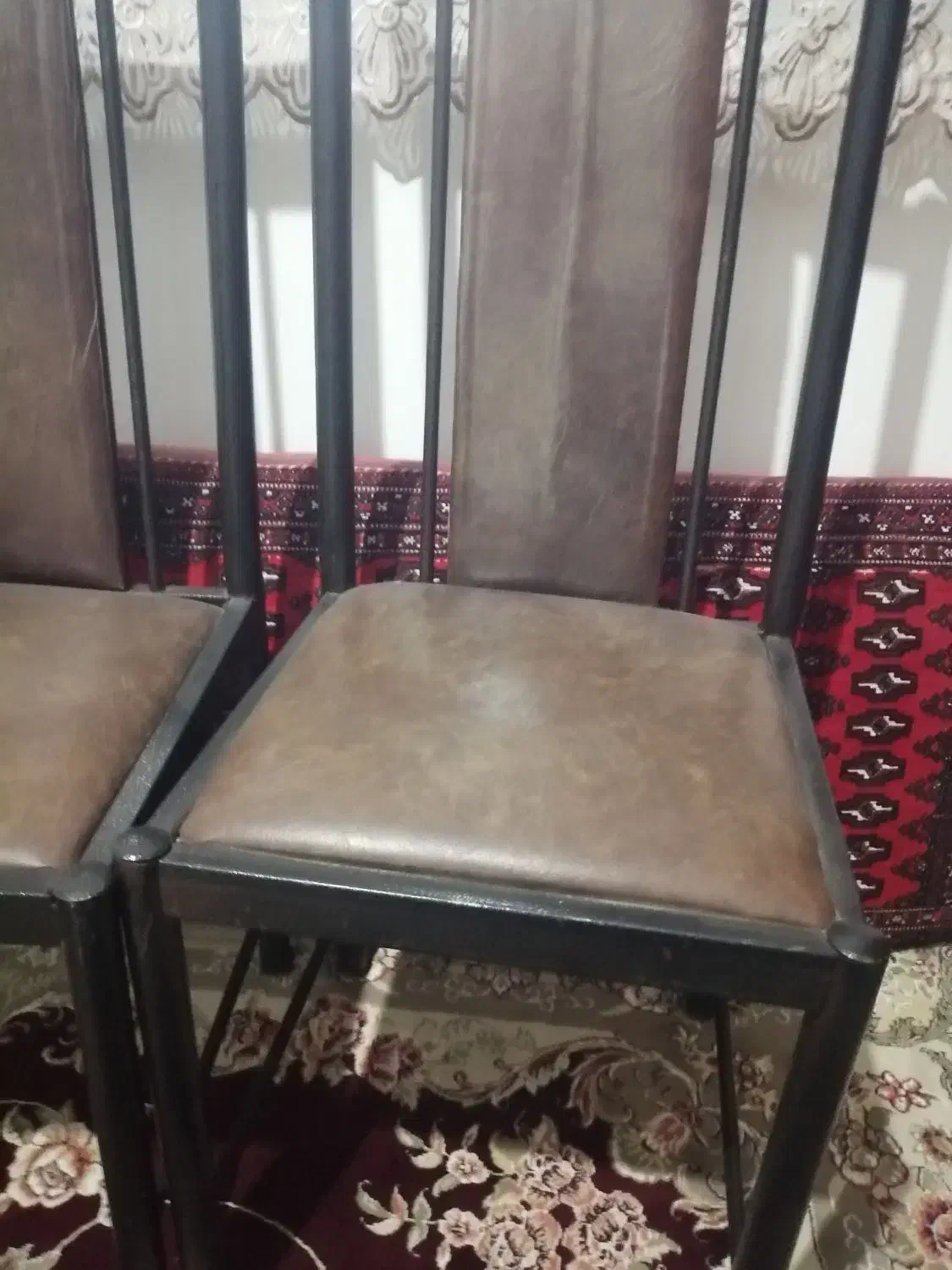 5تا صندلی فلزی ست هم|مبلمان اداری|قم, شاه احمد قاسم|دیوار