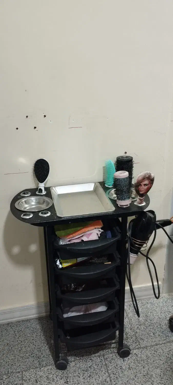 فروش لوازم ارایشگاه|آرایشگاه و سالنهای زیبایی|اراک, |دیوار