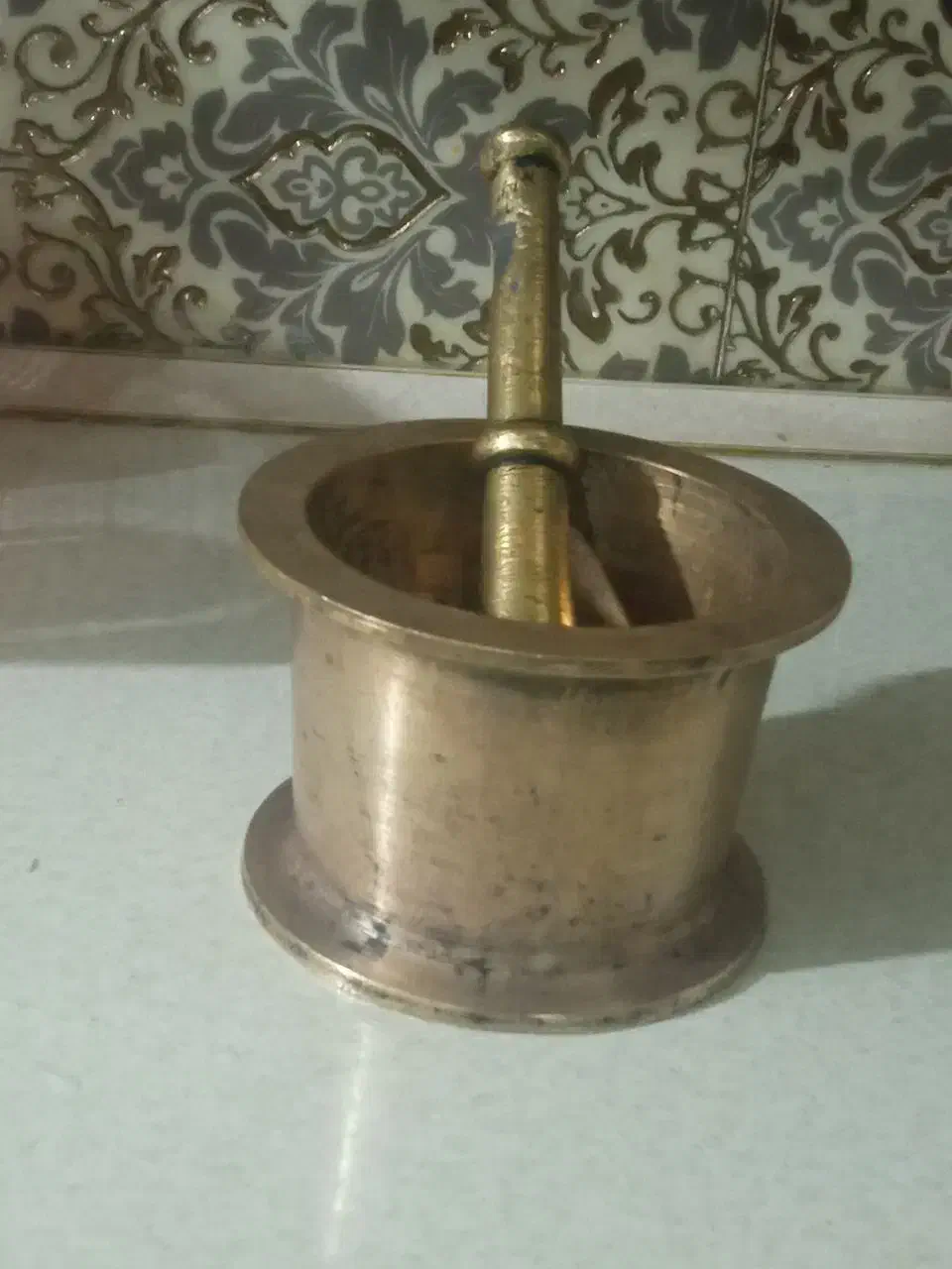 هاونگ قدیمی برنجی پنج کیلو نیم|کلکسیون اشیاء عتیقه|تهران, دولاب|دیوار