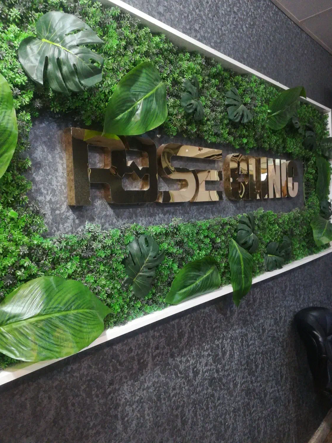 اپراتور لیزر موهای زائد خانم|استخدام درمانی، زیبایی، بهداشتی|امیدیه, |دیوار