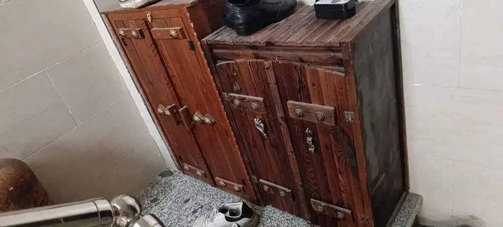 فروش 2 عدد جاکفشی چوبی سنتی و اتو بخار ایستاده|جاکفشی، کمد، دراور|بندرعباس, |دیوار