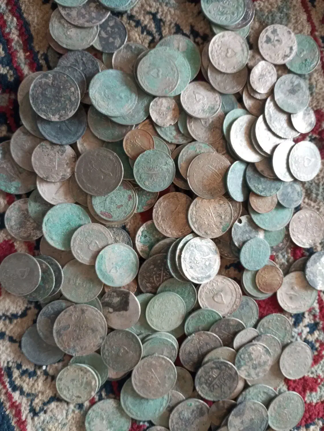 سکه قدیمی|کلکسیون اشیاء عتیقه|بهبهان, |دیوار