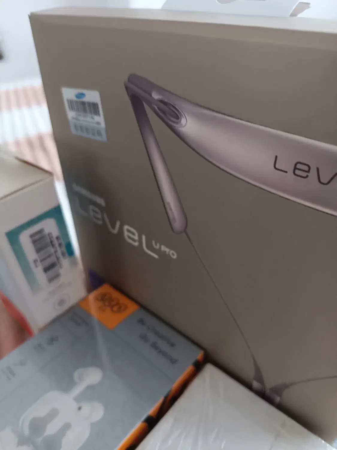 هندزفری فوق‌العاده بلوتوثی|لوازم جانبی موبایل و تبلت|رشت, پیرکلاچای|دیوار