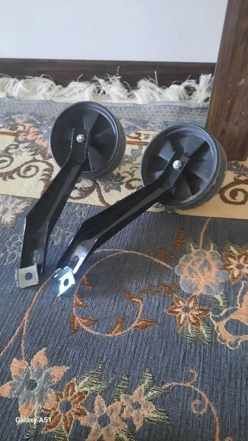 کمکی دوچرخه ۲۰|دوچرخه، اسکیت، اسکوتر|خرمآباد, |دیوار