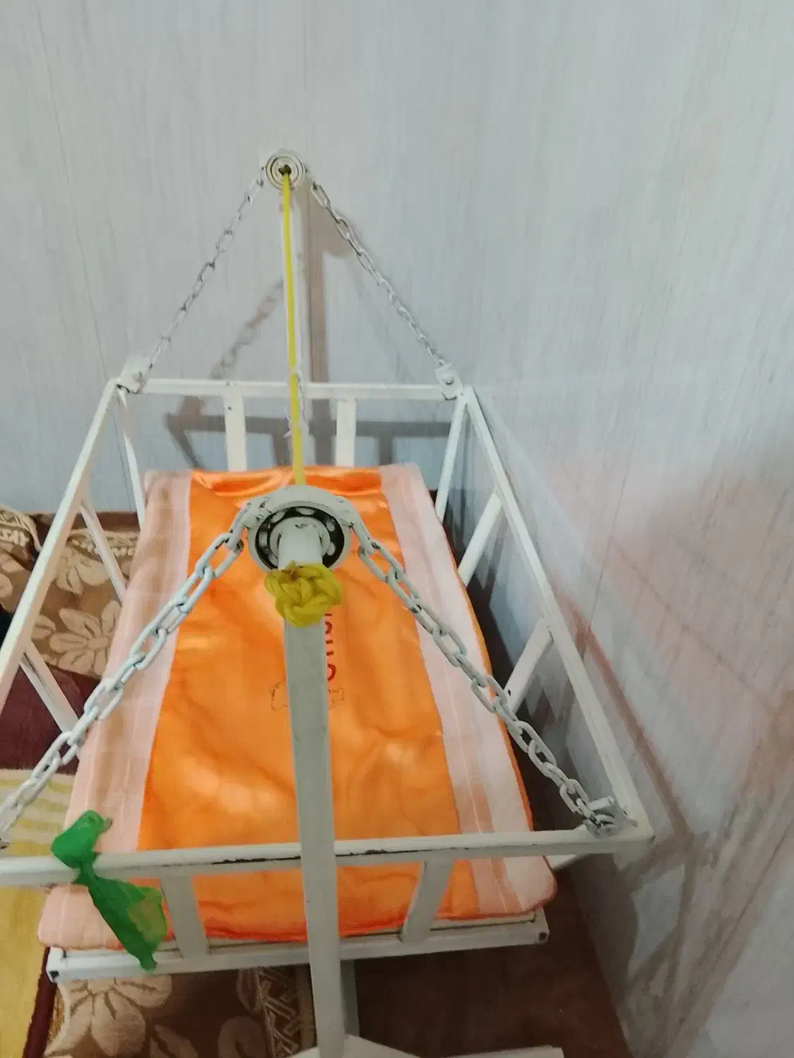 گهواره  آهنی|کالسکه و لوازم جانبی|لردگان, |دیوار