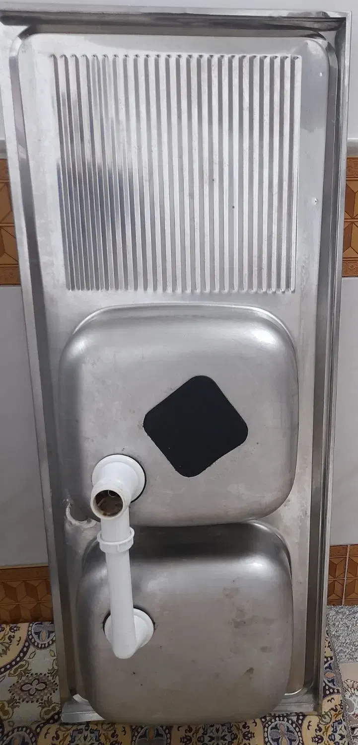 سینک و کابینت آبچکان|آب‌چکان و نظم‌دهنده ظروف|قم, سید معصوم|دیوار