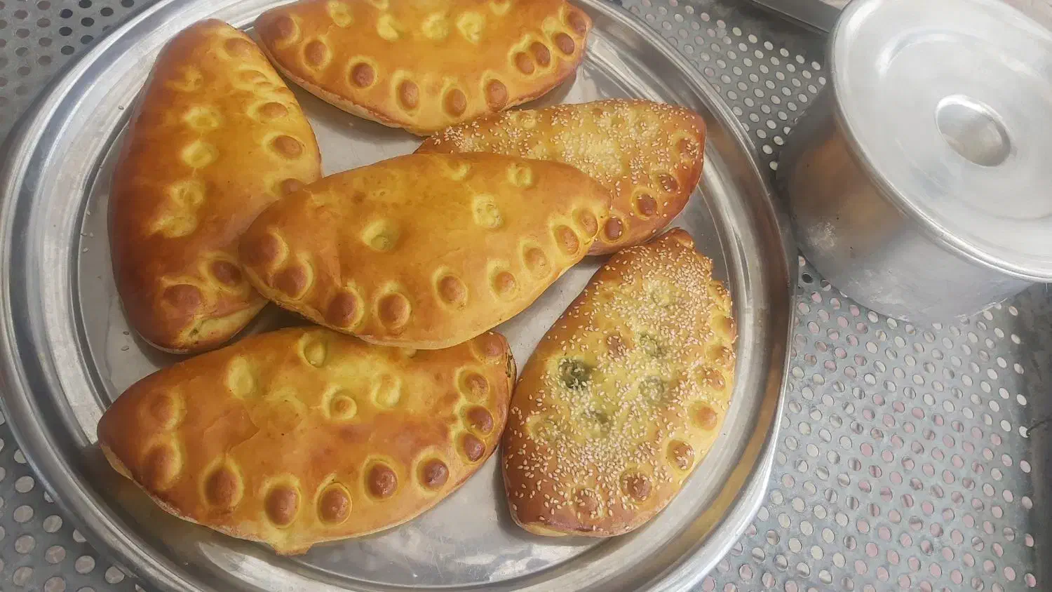 فطیرامیررضاهریس|خوردنی و آشامیدنی|هریس, |دیوار