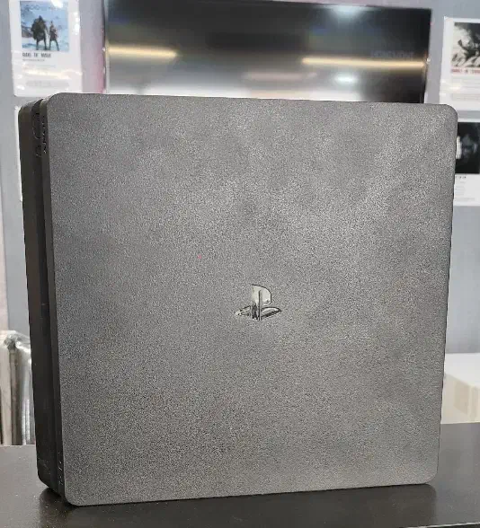 ps4 اسلیم 500گیگ کپی خور دو دسته|کنسول، بازی ویدئویی و آنلاین|تهران, تهران‌نو|دیوار