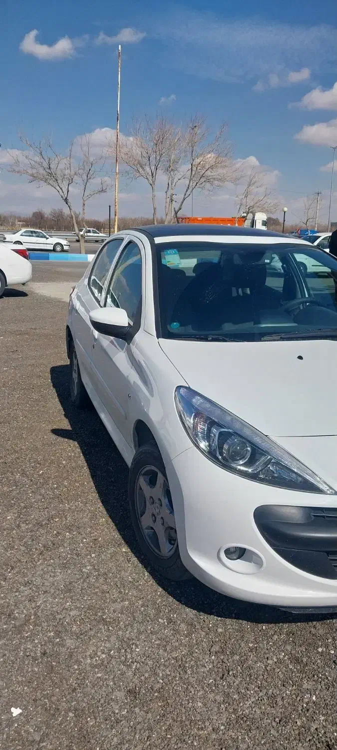 2o7مدل 1403|خودرو سواری و وانت|خسروشاه, |دیوار