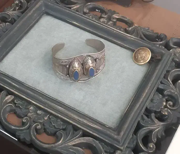 بازوبند قدیمی مصری|جواهرات|اراک, |دیوار