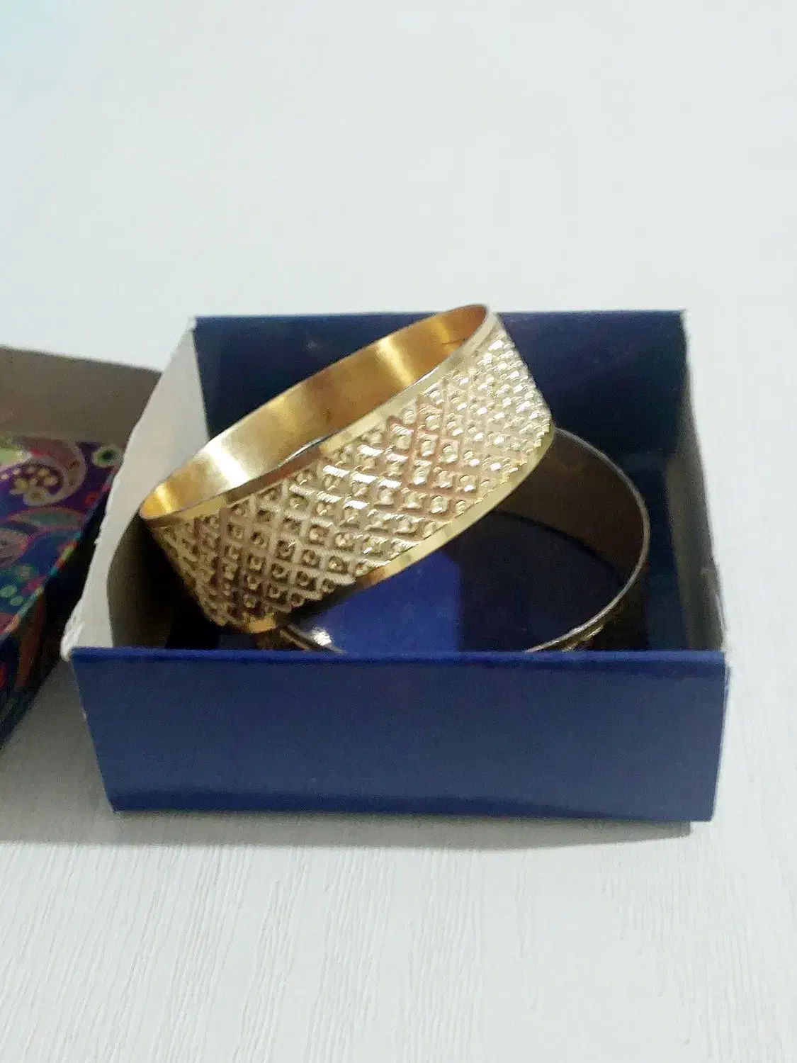 النگو|بدلیجات|بهار, |دیوار