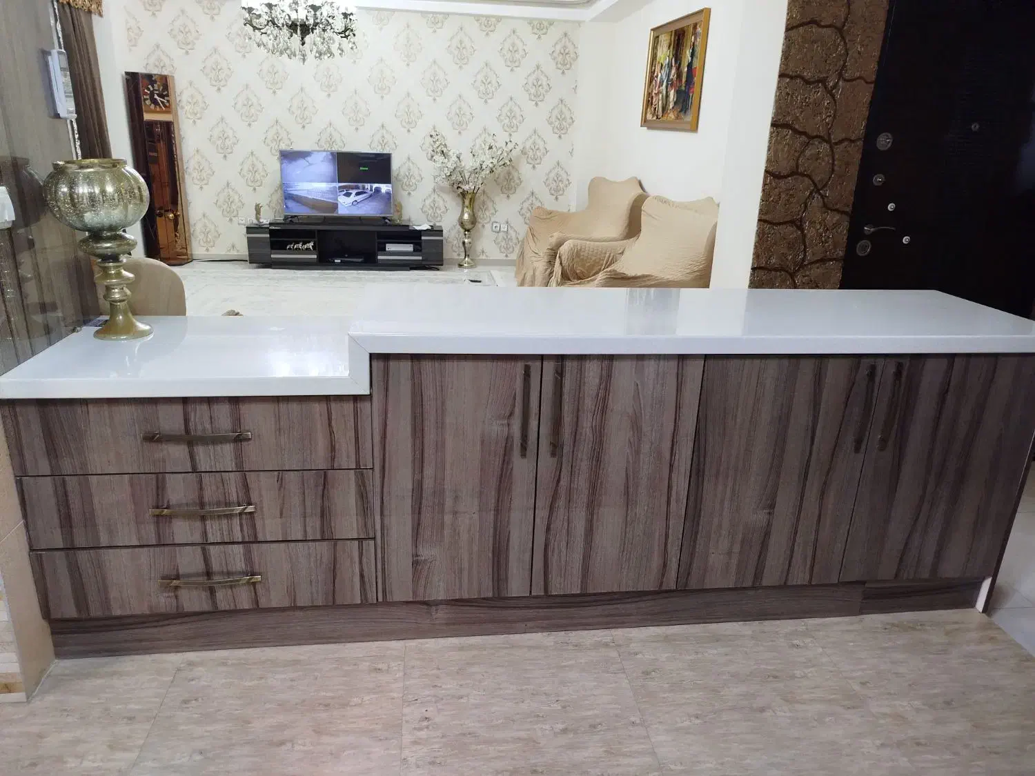 کابینت آماده همراه با هود و سینک و شیرآلات|مصالح و تجهیزات ساختمان|بندرعباس, |دیوار