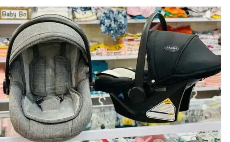 فروش کریر و روروک دلیجان نو استفاده نشده|اسباب و اثاث بچه|تویسرکان, |دیوار