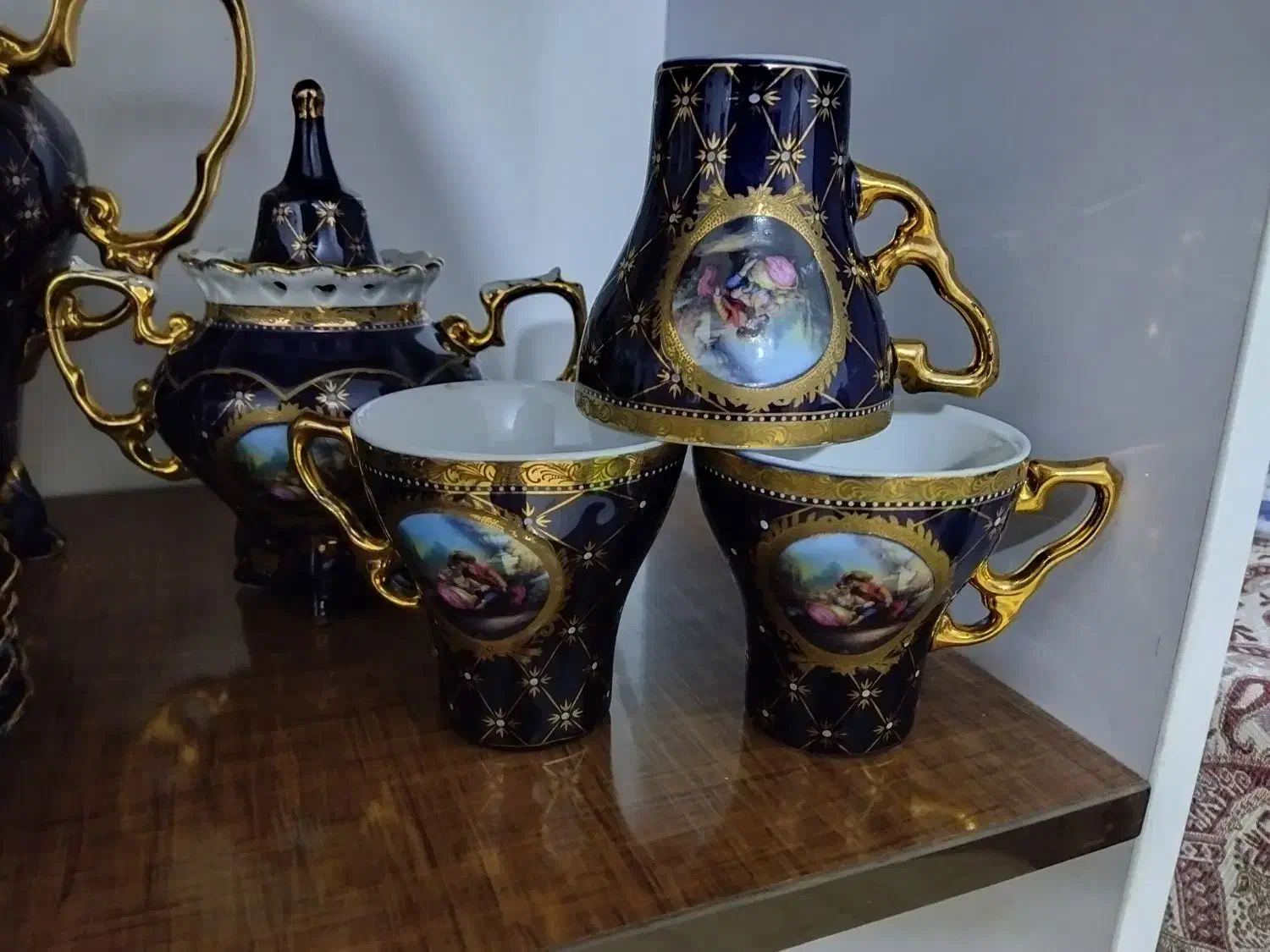 ظروف آنتیک خاص|ظروف سرو و پذیرایی|میاندوآب, |دیوار