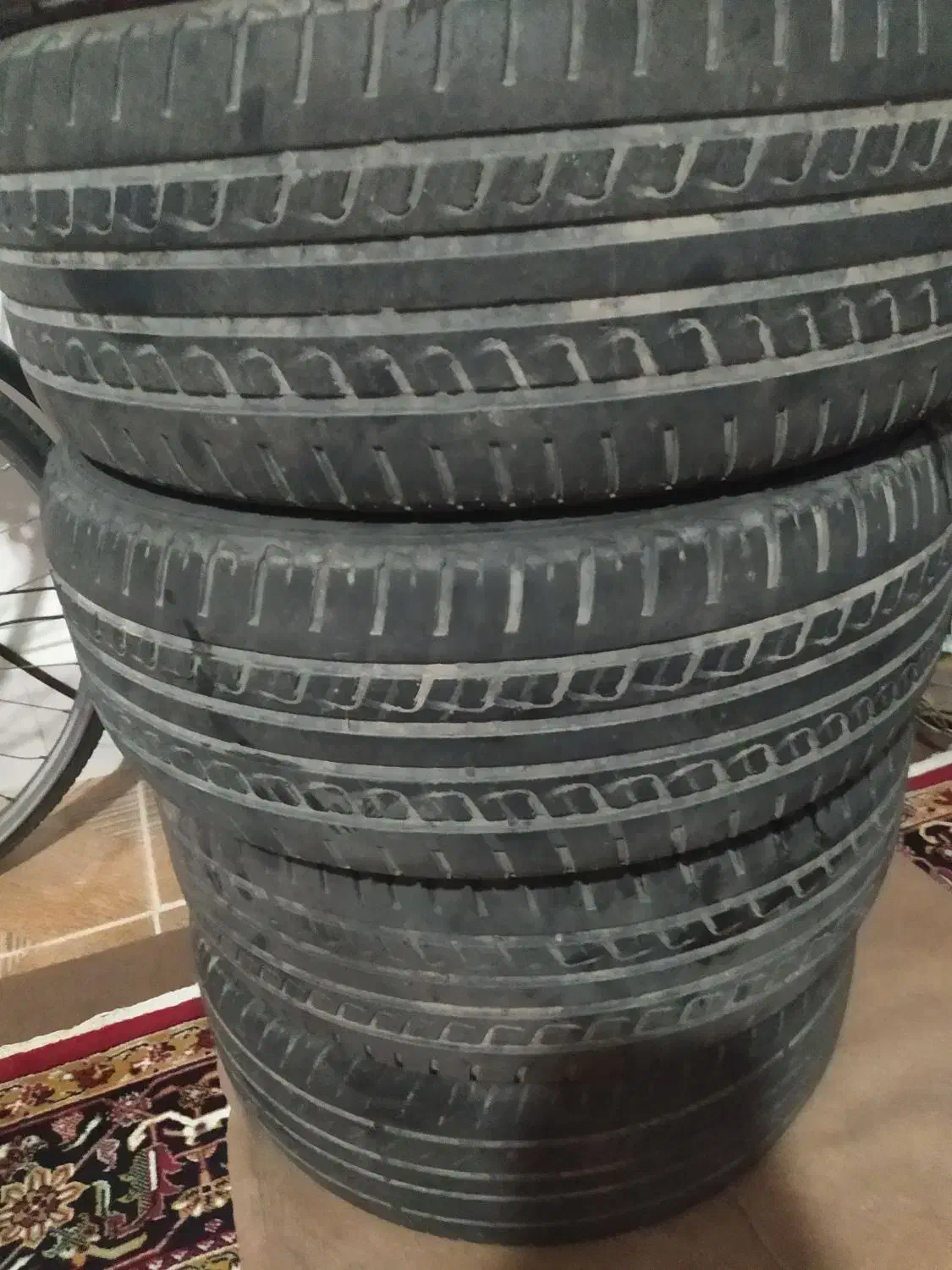 لاستیک پژو ۲۰۵/۱۴|قطعات یدکی و لوازم جانبی|سلماس, |دیوار