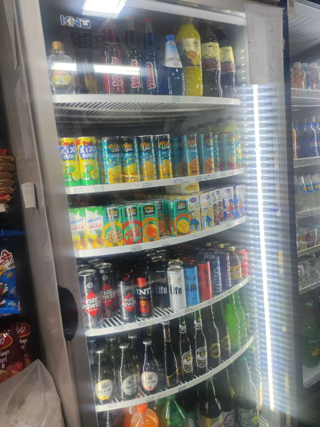 به یک نیرو جهت کار در دکه نیازمندیم|استخدام خدمات فروشگاه و رستوران|قم, شهدا|دیوار