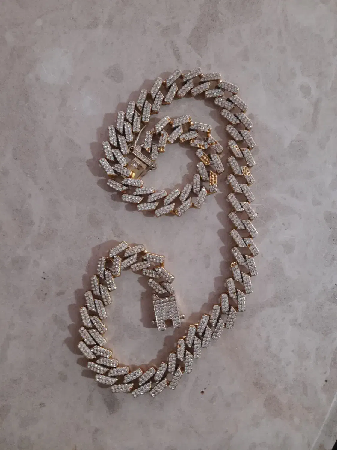 گردنبند فول نگین طلایی در حد نو|بدلیجات|ارومیه, |دیوار